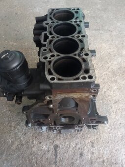 2.0 TDI CFF,CFG Blok motora - 3