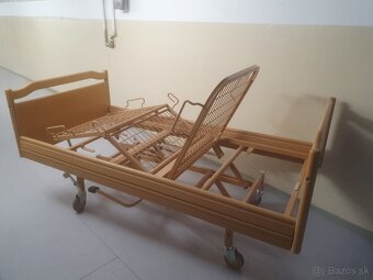 Polohovateľná posteľ - 3