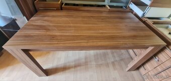 Predám kuchynský stôl masívny 160x80 - 3