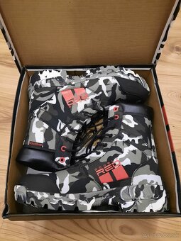 Vysoká celoročná obuv - 3