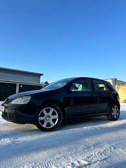 Predám Volkswagen Golf 5 - 3