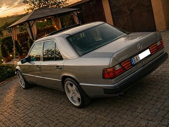 Mercedes W124 - 3