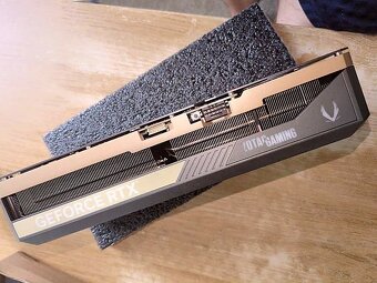 RTX 5090 FE - 3