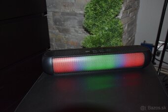 LED bezdrotovy reproduktor - 3