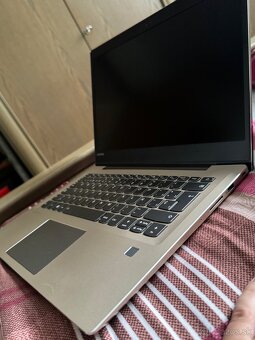 Hliníkový notebook Lenovo 256GB SSD, 8GB ram, Intel i5 - 3