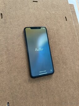 iPhone XS Max - 3