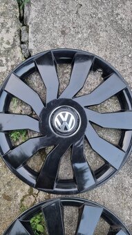 Puklice r16 a r15 original SKODA. - 3