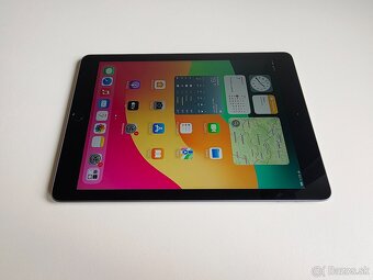 Apple iPad 9.7 Wi-Fi 32GB Space Gray MR7F2KN/A 6Generácia - 3