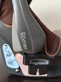 Vajíčko - autosedačka Britax Römer 0-13kg so základňou - 3