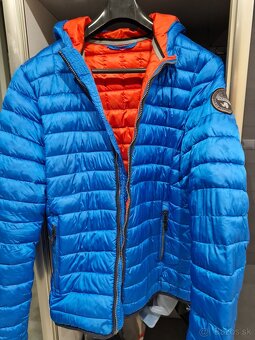 NAPAPIJRI zimná bunda .veĺkosť M - 3