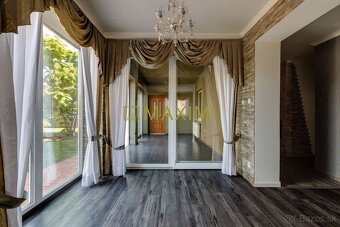 TOP - Nadčasový, luxusný rodinný dom s bonusom VINARNOU na p - 3