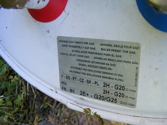 Plynový BOILER- 5O litr.-predám - 3