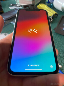 Iphone 11 128 GB Biely - 3