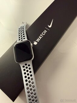 Apple Watch 6 NIKE 44 mm - 3