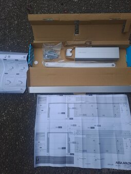 Samozatvarače assoy able - 3