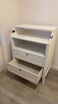 Prebaľovací pult SUNDVIK - 3