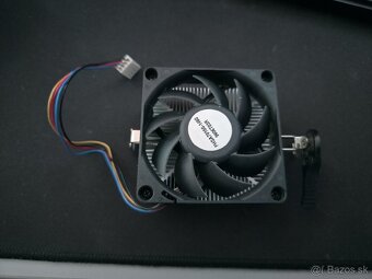 AMD Ryzen 3 3200G - 3