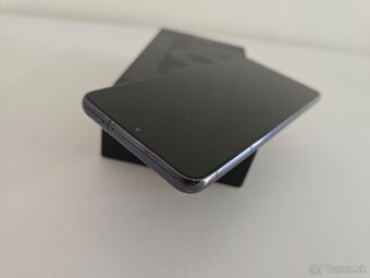 Samsung Galaxy S21 - 3