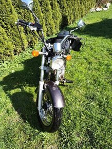 SUZUKI Marauder GZ 250 - 3