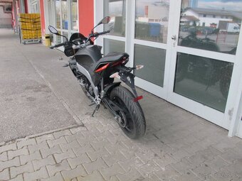 Aprilia Tuono 125 - 3