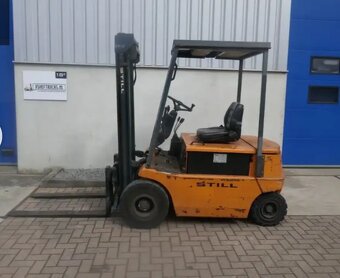 Náprava s hnacím motorom - 3
