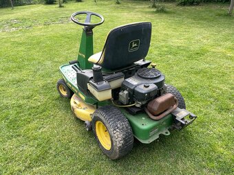 Rider John Deere GX75 - 3