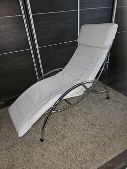 Relaxačné polohovacie kreslo - 3