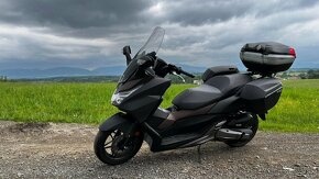 Držáky kufru Shad Sh23 na Honda Forza 125 300 350 Honda ADV - 3