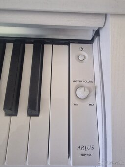 Yamaha arius 144 elektronicke piano - 3