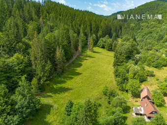 IBA U NÁS Stavebný pozemok v obci Veľké Rovné - 5203m² - 3