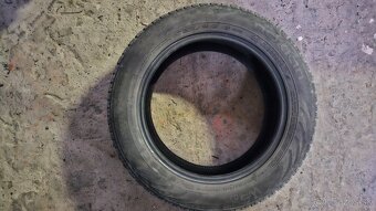 Nokian WRD3 185/60 R15 88T - 3