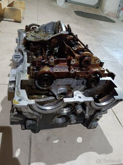 BMW Hlava motora N46B20B - 3