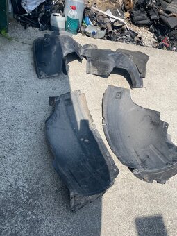 Mercedes w164 ml 320 550 320 podblatnik predny - 3