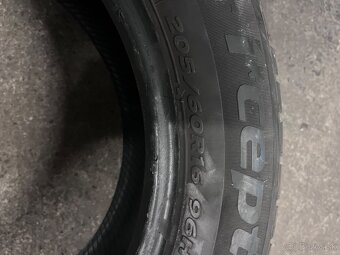 Zimne gumy 205/60 R16 - 3