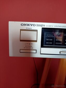 Onkyo - 3
