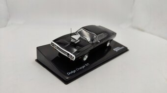 Dodge Charger R/T - 3