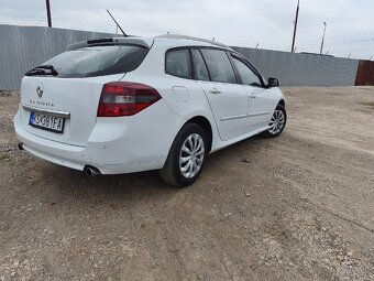 Renault Laguna 3 grandtour facelift - 3