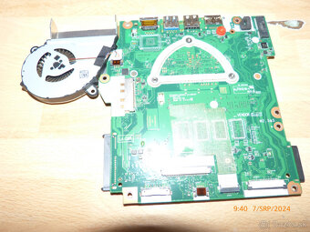 notebokovu dosku s pentium4jadro a intel hd600 - 3