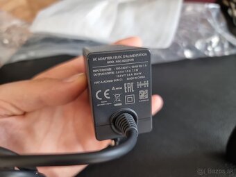 Nintendo Switch nabíjačka a holder - 3