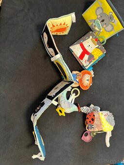 Taf toys hračky 6ks - super stav - 3