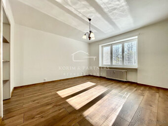 2 izbový zrekonštruovaný byt, Vn. Okružná, Komárno na prená - 3