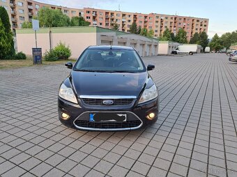 Ford Focus 1.8 TDCI 85 KW Ghia Facelift R.V.2009 - 3