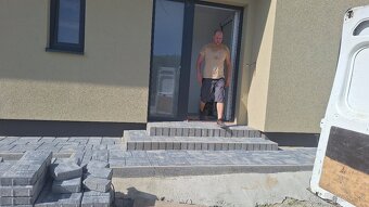 POKLÁDKA ZÁMKOVEJ DLAŽBY - 3