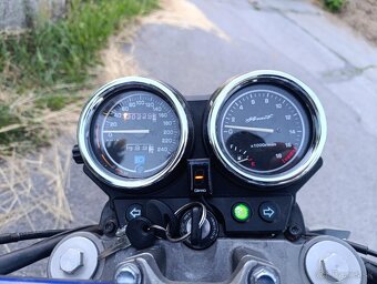 Honda CB 600 F HORNET - 3