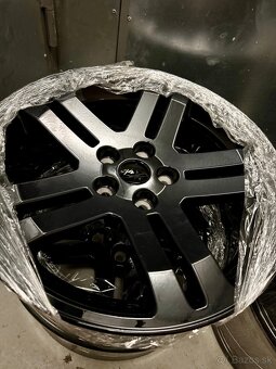PREDÁM - disky na kolesá MOPAR 18” - 3