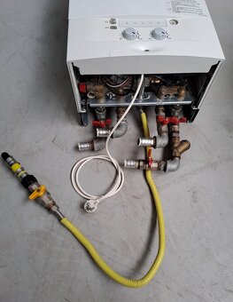 Plynový kotol JUNKERS - 3