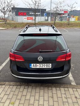 Volkswagen Passat B7 2.0 TDI Highline - 3