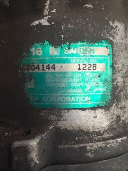Kompresor klimy Peugrot Citroen  Sanden 1228 - 3