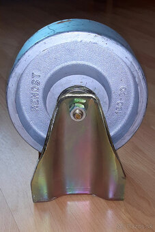 Liatinové koliesa na pevnej vidlici 180x60 - 3