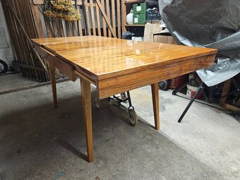 Jitona jedálny stôl - 3